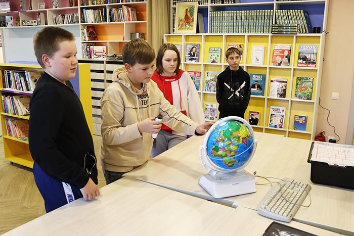 Экскурсия - познание «Библиотека – молодым: ресурсы, услуги, возможности»