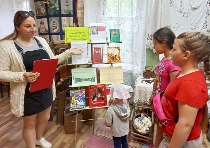 Литературная битва "Русское слово" в Караваевской сельской библиотеке