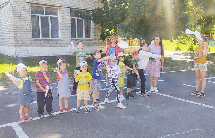 Детский праздник "Самолёт-шоу" на летней площадке детского сада № 38 пос. Нагорный