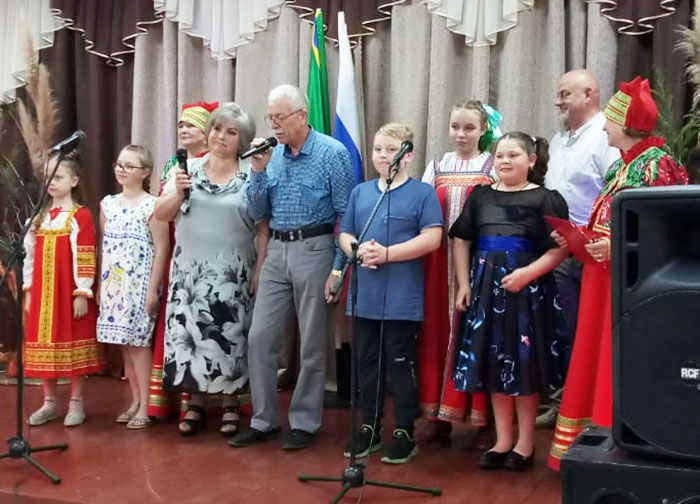 Праздничный концерт в д. Крутово