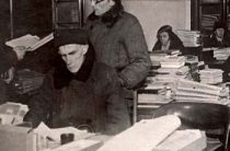 Подвиг советских библиотекарей